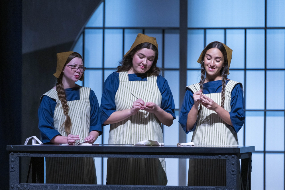Providence Day's Radium Girls, 2023 | Lighting Design: Charlie Zeller | Photography: Mike McCarn
